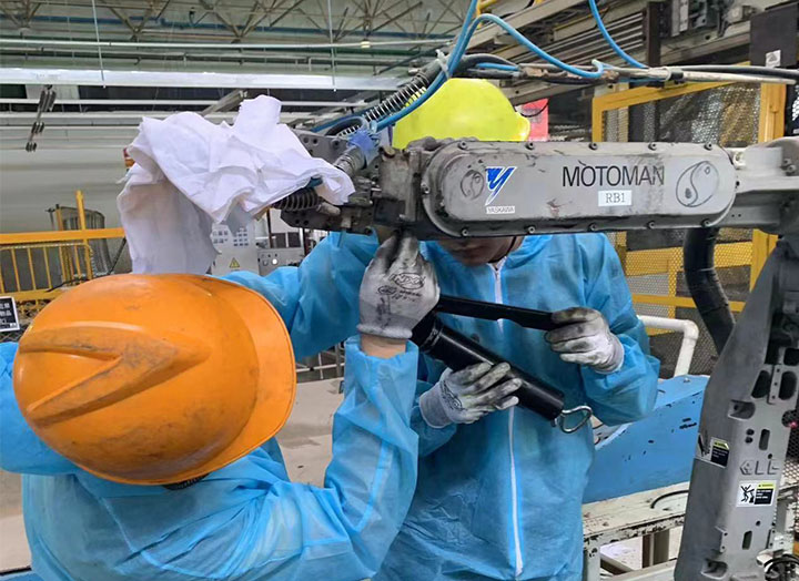 ��������